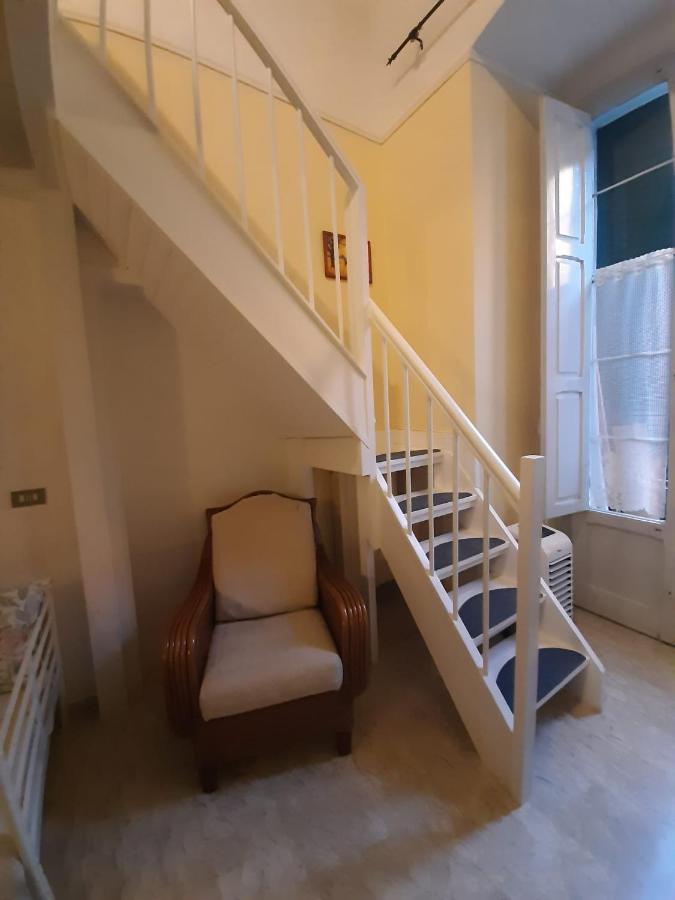 Holiday House Nel Cuore Di Bari Eksteriør bilde