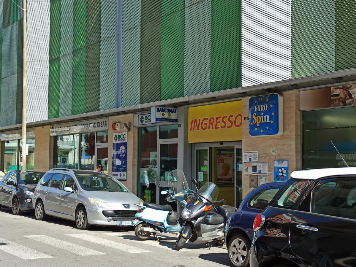 Holiday House Nel Cuore Di Bari Eksteriør bilde